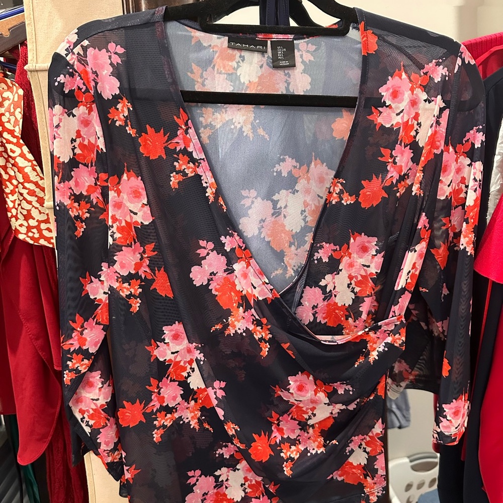 Tahari Floral Wrap Blouse - Red and Pink on Navy with matching tank! SZ L